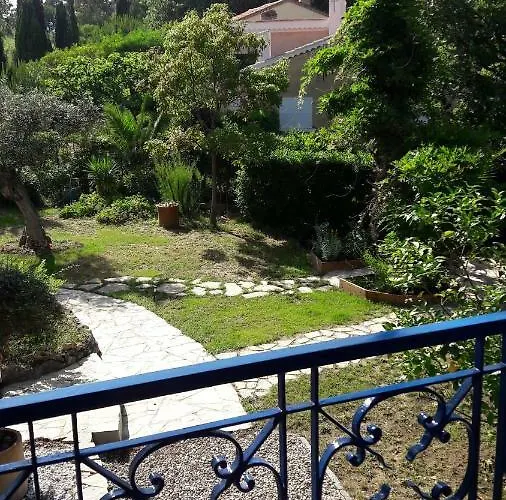 Le Grilladou Affittacamere Hyères